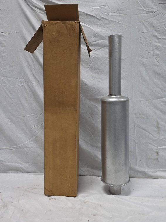 Nelson Tractor Muffler with Box, No Label, Model Markings 286 14245