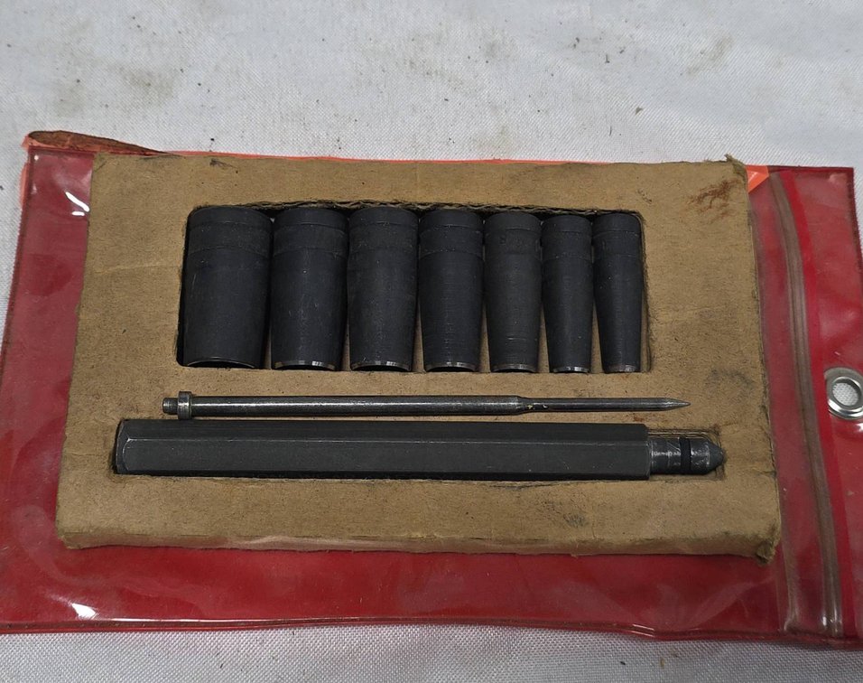 Gasket Making Set with Hammer Punches, Includes 5/8 Inch to 1/4 Inch Sizes