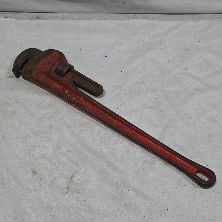 RIDGID Heavy Duty Red Pipe Wrench, 24-Inch