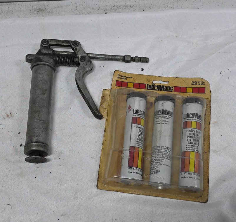 Blue Point Small Grease Gun with Three Tubes LubriMatic Heavy Duty