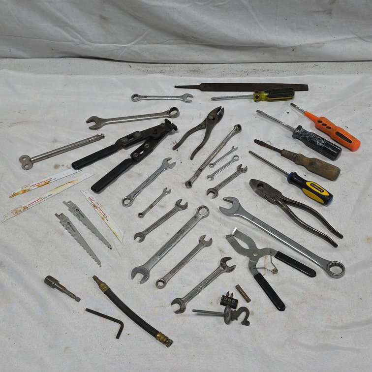 Tool Lot: Screwdrivers, Pliers, Wrenches, Saw Blades, and Misc Value Mini Tools