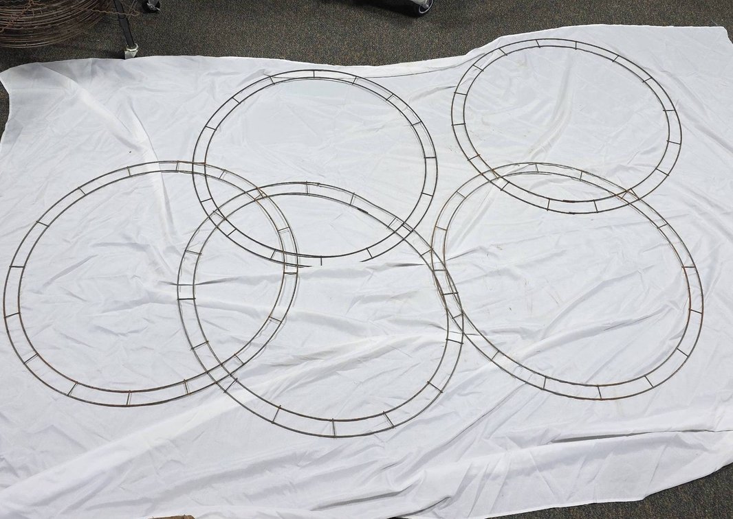5 Metal Wreath Rings, 35 Inch Diameter, Round Wire Form Craft Bases