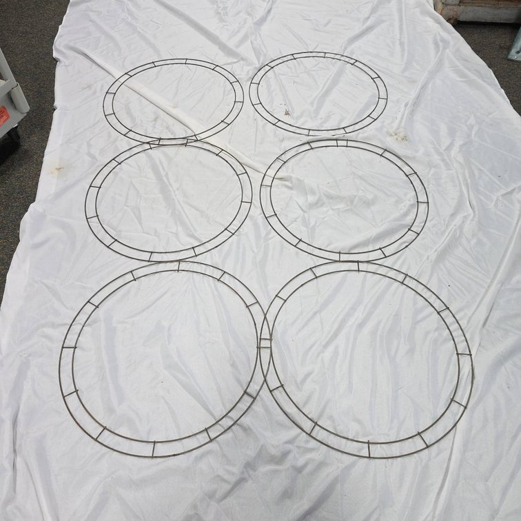 6 Metal Wreath Forms, 24-Inch Diameter Circular Frames for Crafting or Floral Arrangements