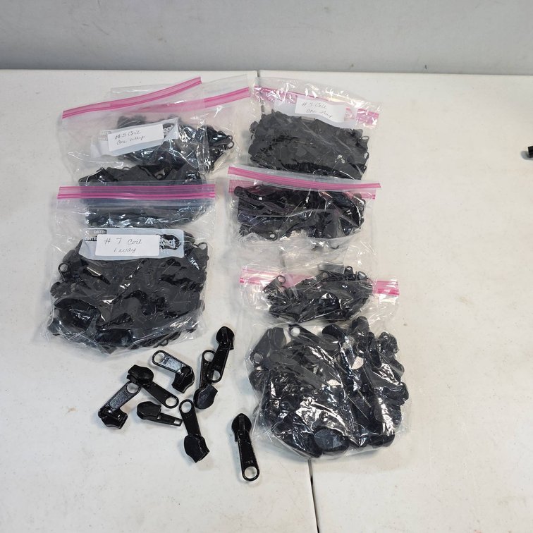Black Zipper Pulls, Various Sizes, One Way and Two Way, Mixed Bulk Lot