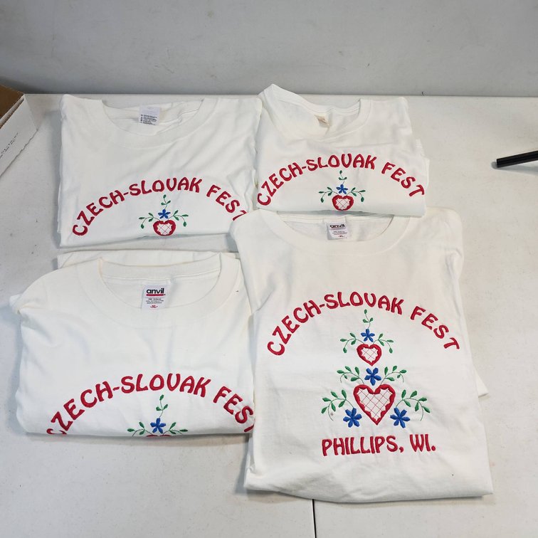 4 Anvil XL Czech-Slovak Fest Phillips WI Embroidered 100% Cotton T-Shirts