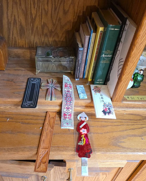 8 Books Including The Far Side Gallery 4 With Bookmarks and Glass Trinket Box