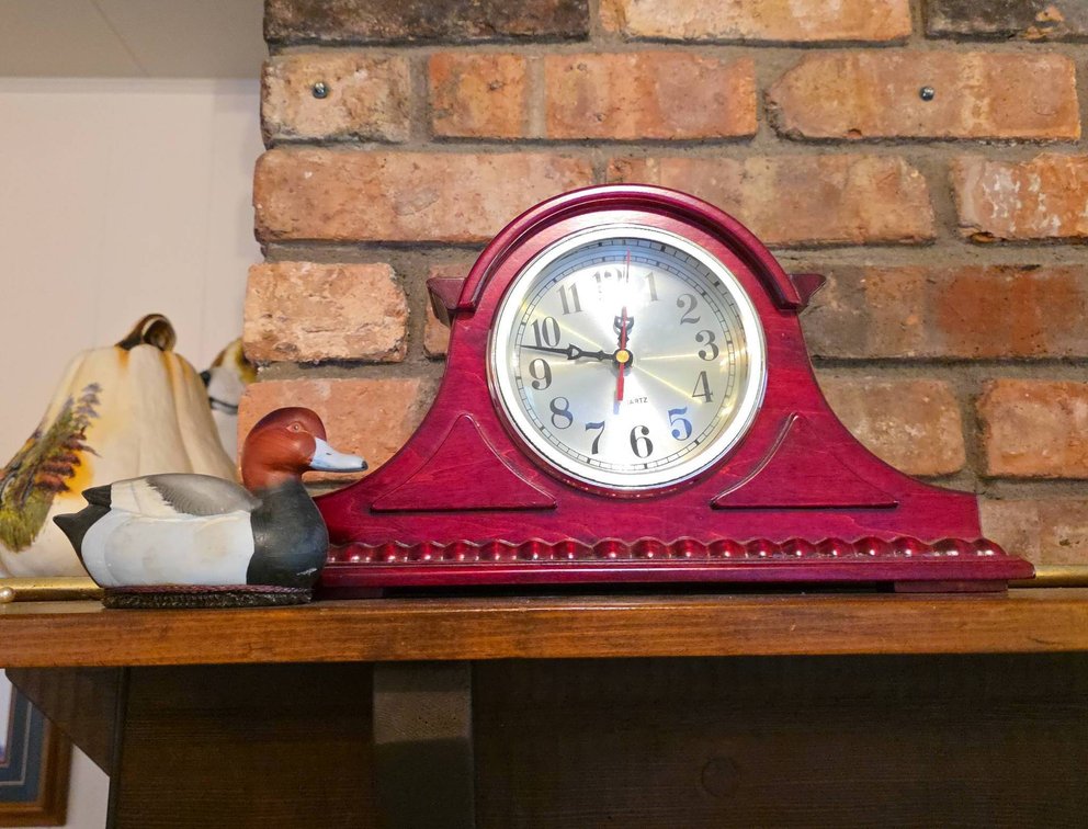 Wood Mantel Quartz Clock With Red Finish And Duck-Shaped Table Brush