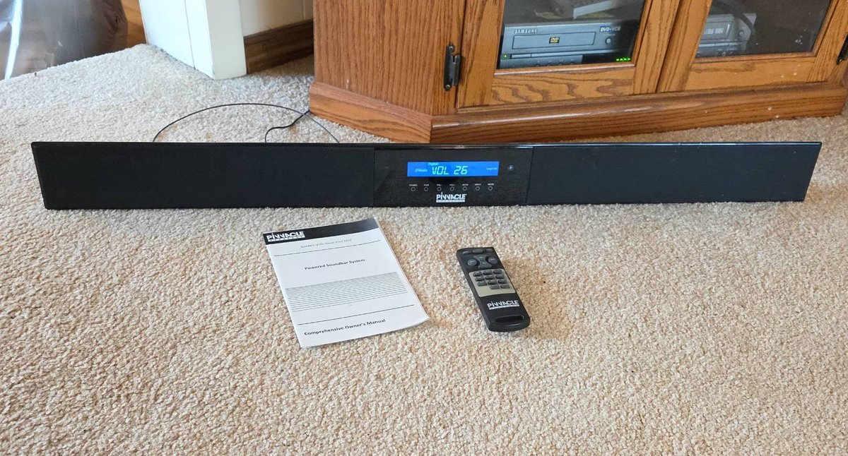 Pinnacle Speakers SP12SL Powered Soundbar System 39.5" With Remote, Manual, Powers On