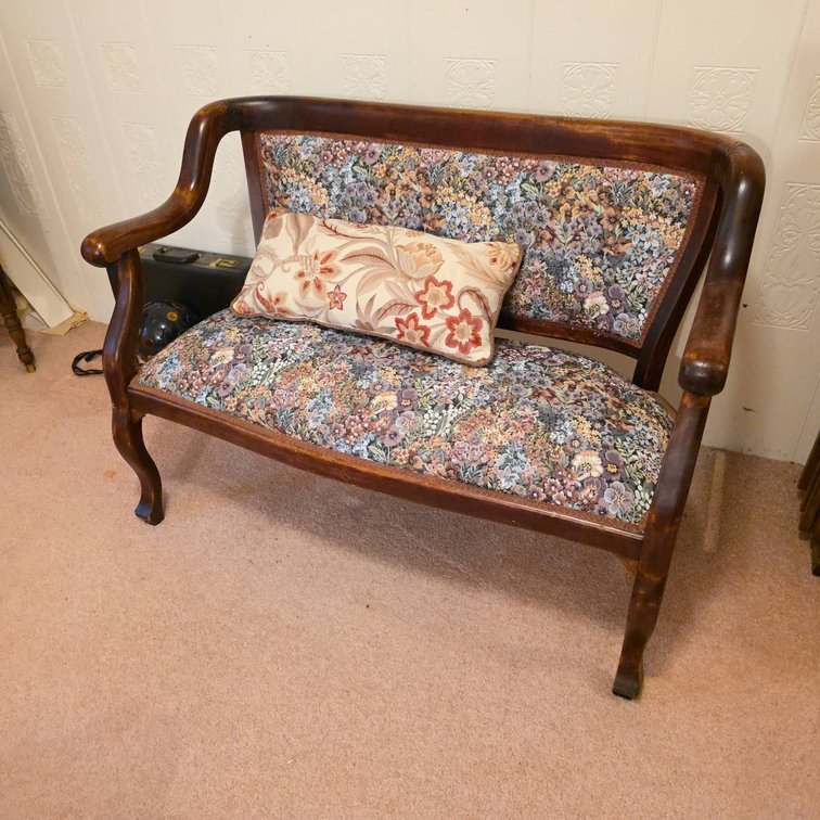 Carved Wood Settee With Floral Upholstery and Decorative Backrest, 44" x 20" x 31"