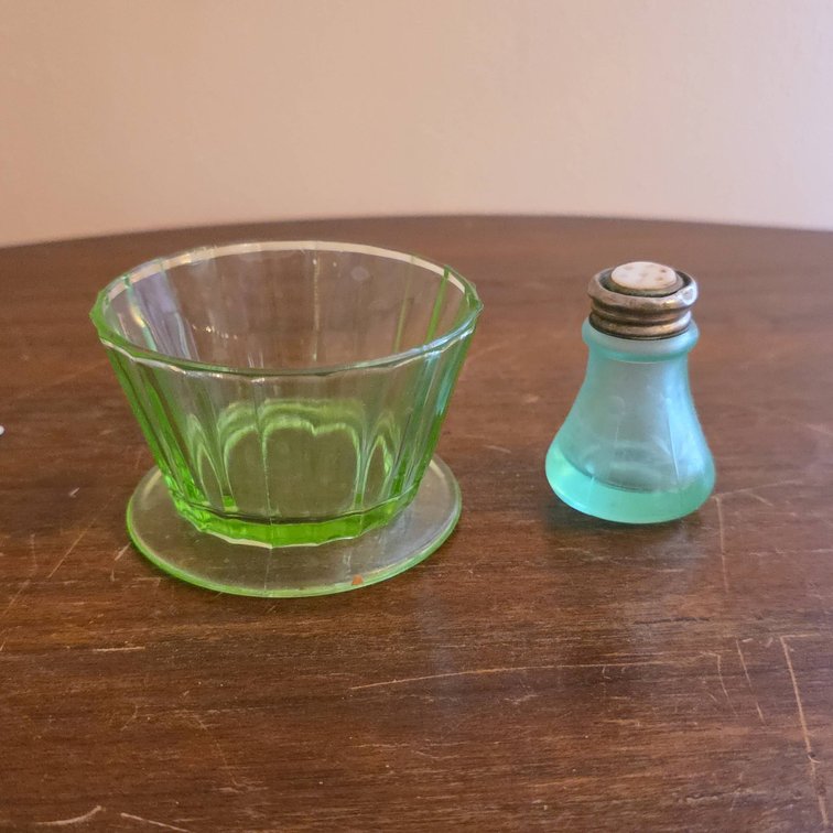 Green Glass Bowl and Shaker, Possibly Uranium Glass, 2" Tallest, Early to Mid-20th Century Tableware