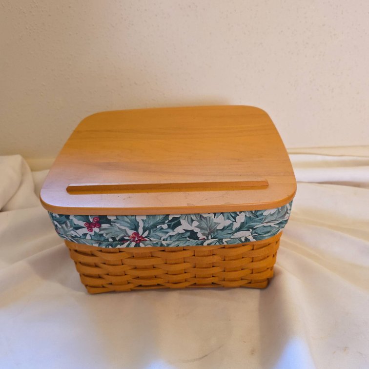 Longaberger Handwoven Basket with Holly Print Fabric Liner, Signed, Dresden, Ohio USA