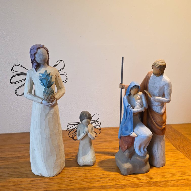 (3) Willow Tree Figurines: Welcoming Angel, Angel of Prayer, The Holy Family