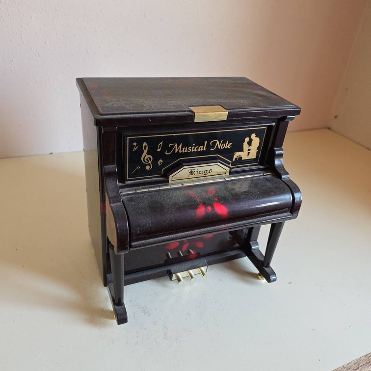 Kings "Musical Note" Upright Piano Shaped Music Box with Jewelry Storage and Floral "Begin" Lid