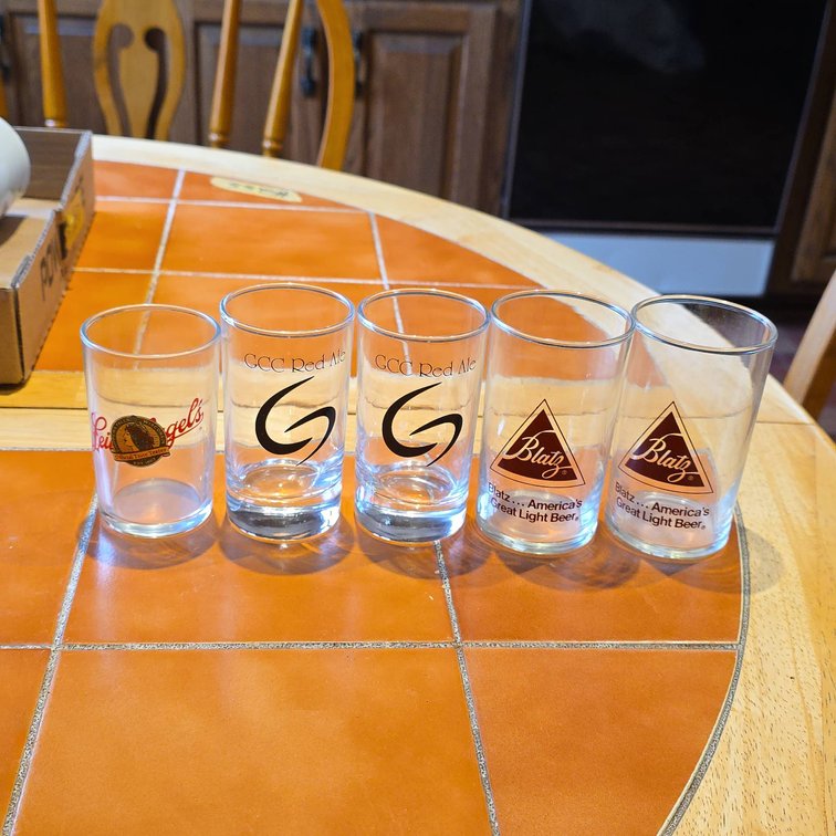 (5) Beer Glasses Leinenkugel's, GCC Red Ale, Blatz Official Taste Tester Brewery Promotional