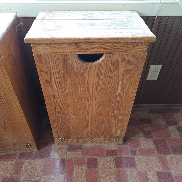 Solid Wood Garbage Can Cabinet With Hinged Front Door and Hardboard Backing