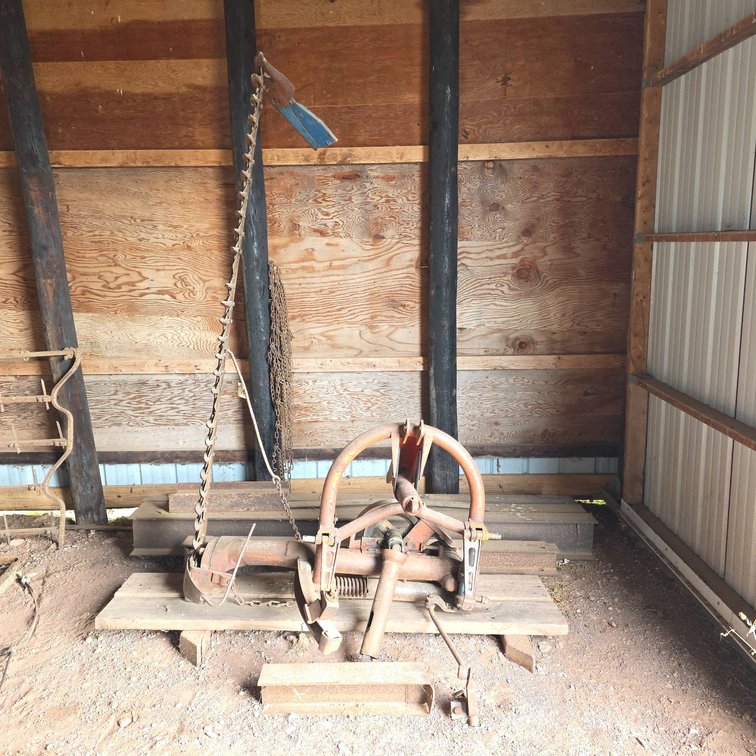 Ford 7 Ft Sickle Bar Cutter, Manual Mower Attachment with Blade and Frame, Model 14-92 Tag