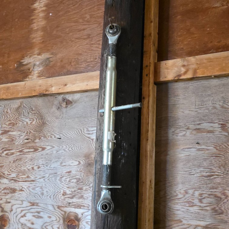 Adjustable Metal Dry Bar with Threaded Ends, Approximate 28 in. Length, Mechanical Fittings