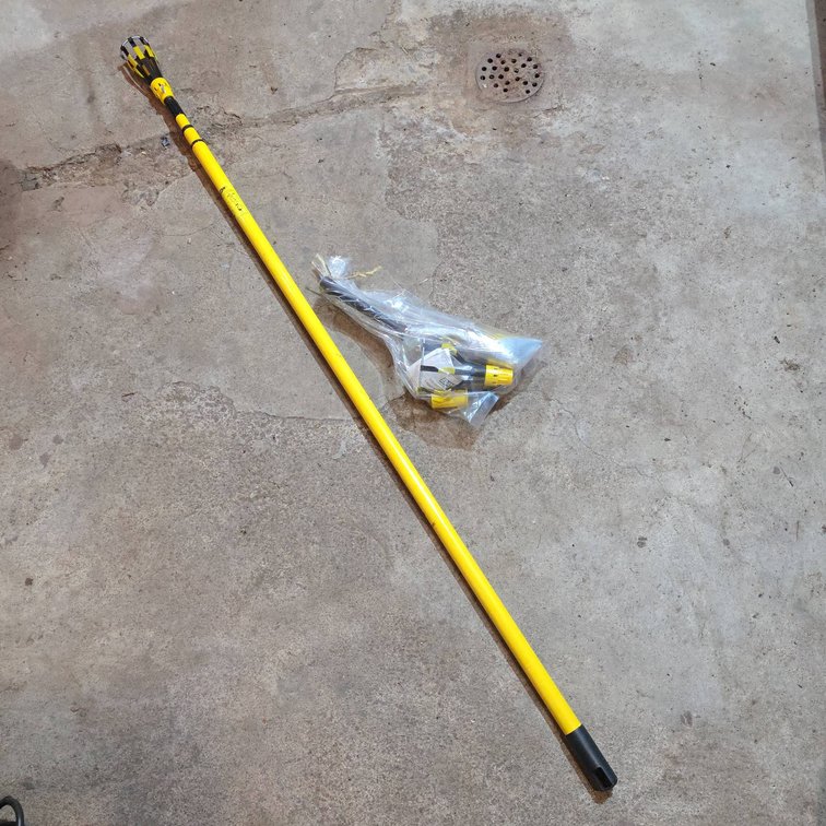 Extending Light Bulb Changing Kit with Pole, Attachments, Fan Cleaner, Reaches Ceiling Fixtures up to 11 Ft