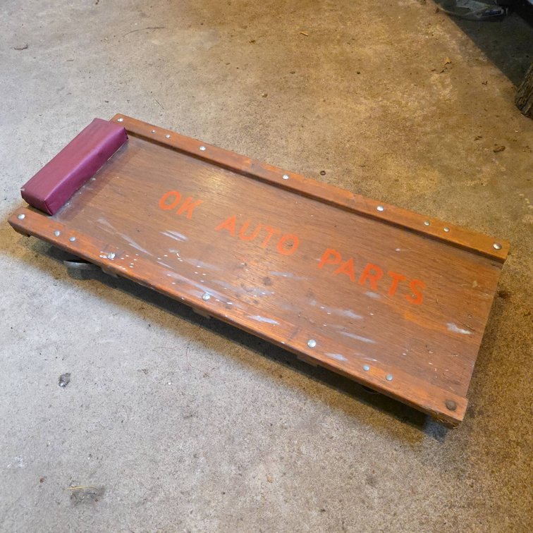 OK Auto Parts Wooden Mechanics Creeper with Metal Rollers and Padded Headrest