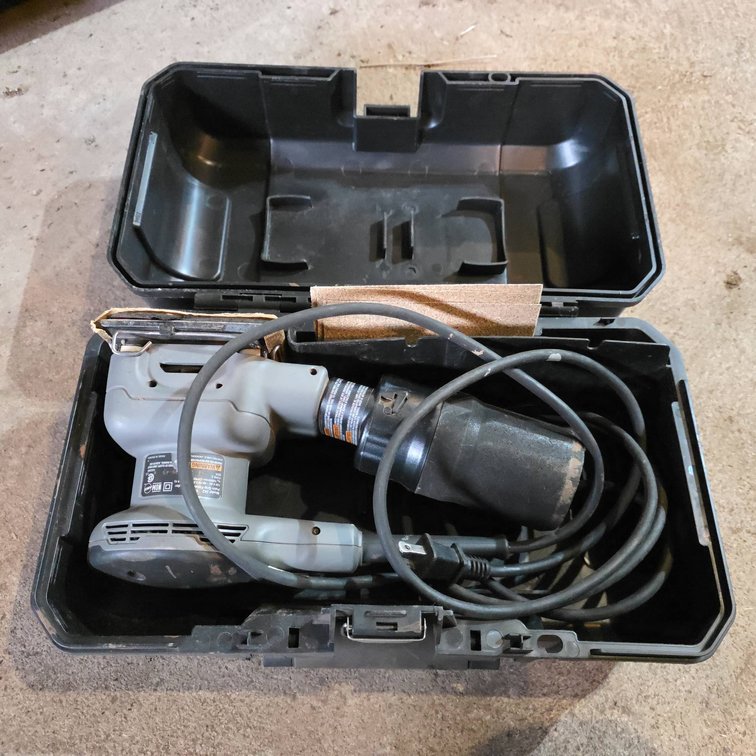 Porter Cable Model 342 Palm Grip Finishing Sander With 1/4 Sheet, Dust Bag, and Sturdy Carry Case