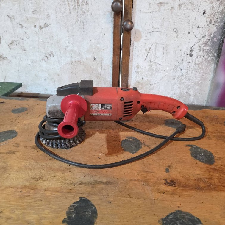 Milwaukee 9" Heavy-Duty Sander Model 6072 With Wired Power Cord and Side Handle, Tested and Working