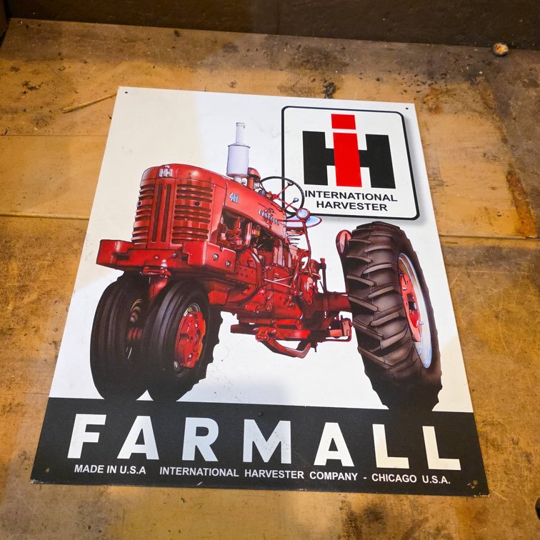 Farmall International Harvester Metal Sign, 12.5" x 16", Case Corp. 1999, Made in USA, Tractor Graphic