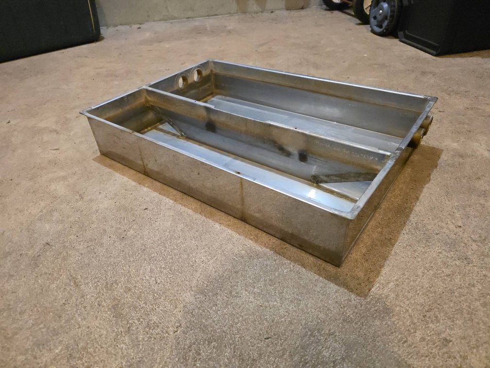 Stainless Steel Maple Syrup Pan with Two Inlet/Outlet Ports, Reinforced Divider, Welded Finish