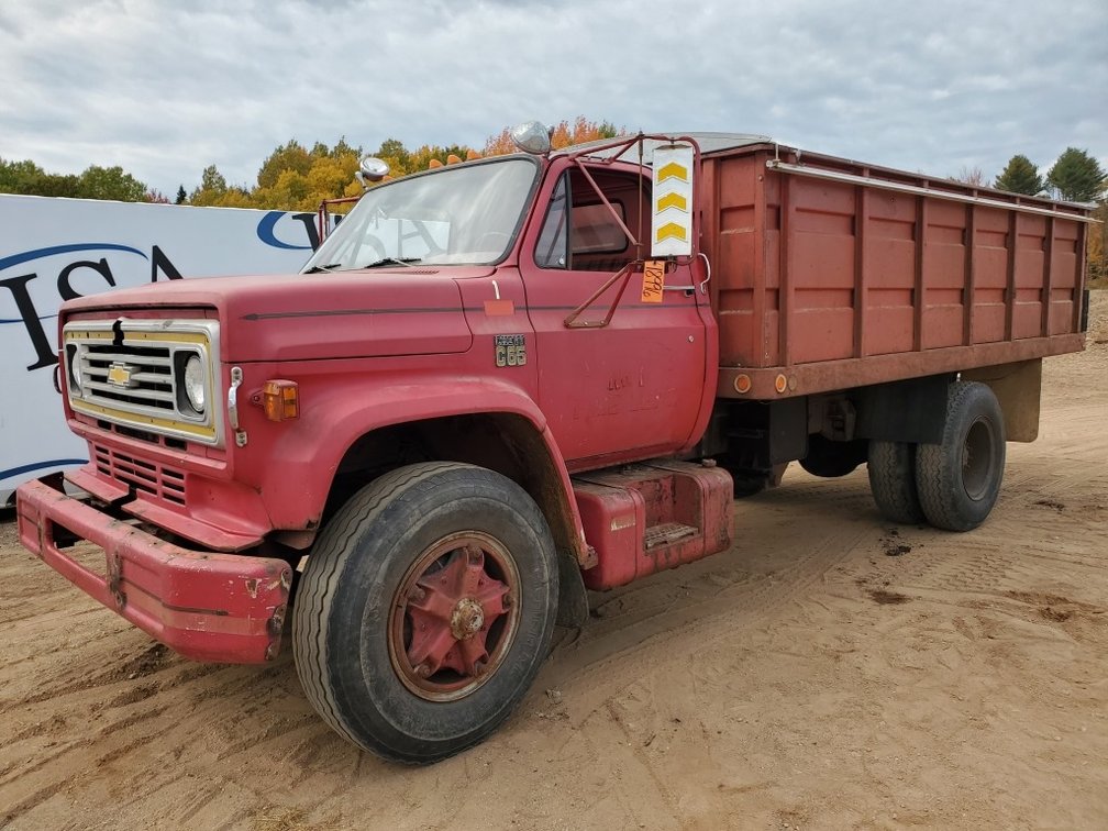 1976 Chevrolet C65 Grain Dump Truck
