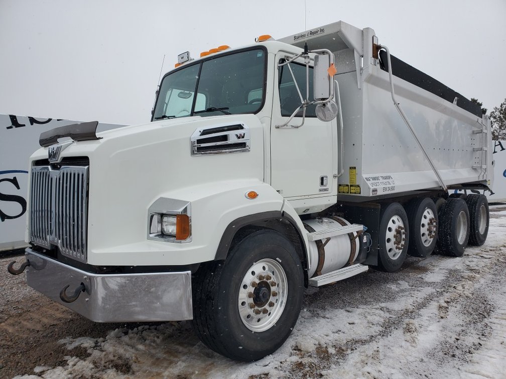 2015 Western Star 4700SB Quad Dump Truck