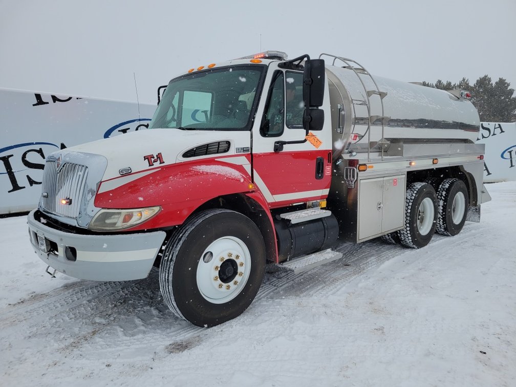 2002 International 4400 Tanker Truck
