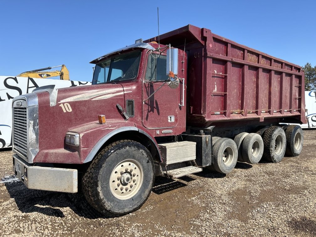 1997 Freightliner FLD112 Dump Truck