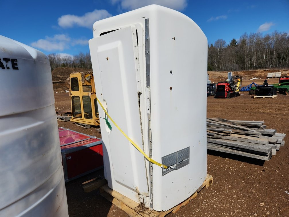 Portable Fiberglass Bathroom
