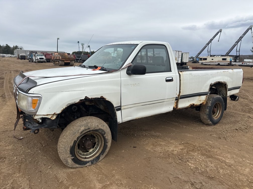 1994 Toyota DX Pickup Truck For Parts