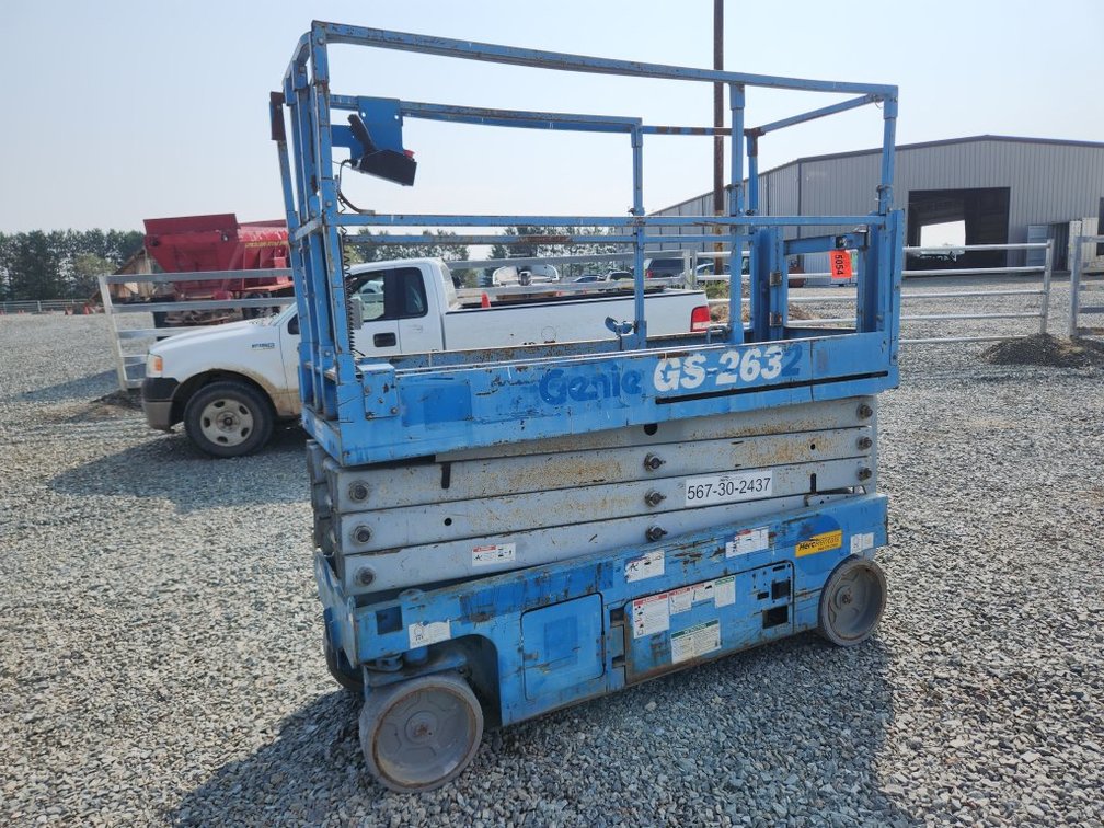 2015 Genie GS2632 Scissor Lift