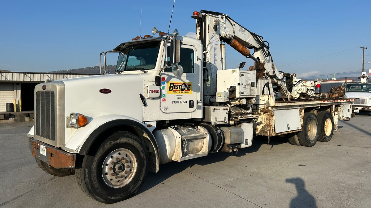 2013 Peterbilt 365 Boom Truck