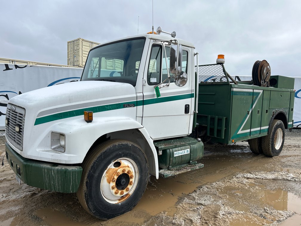 1998 Freightliner  Service Truck