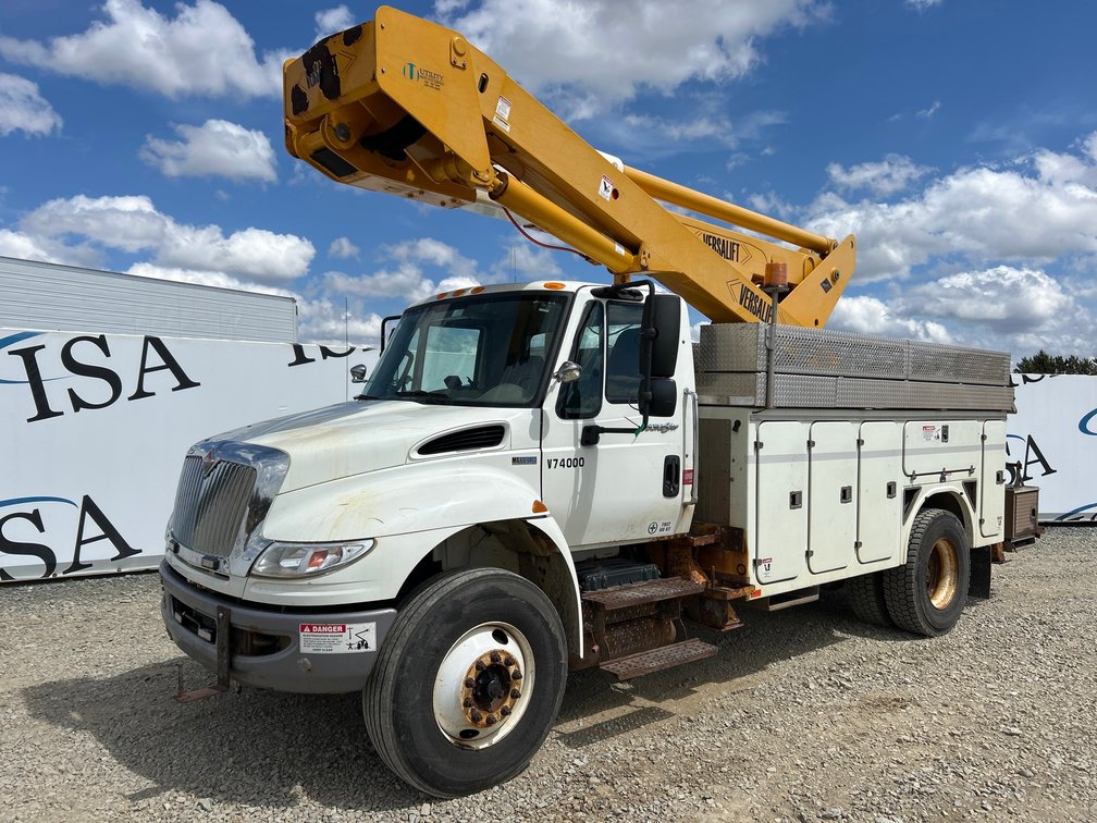 2014 International 4400 SBA Bucket Truck