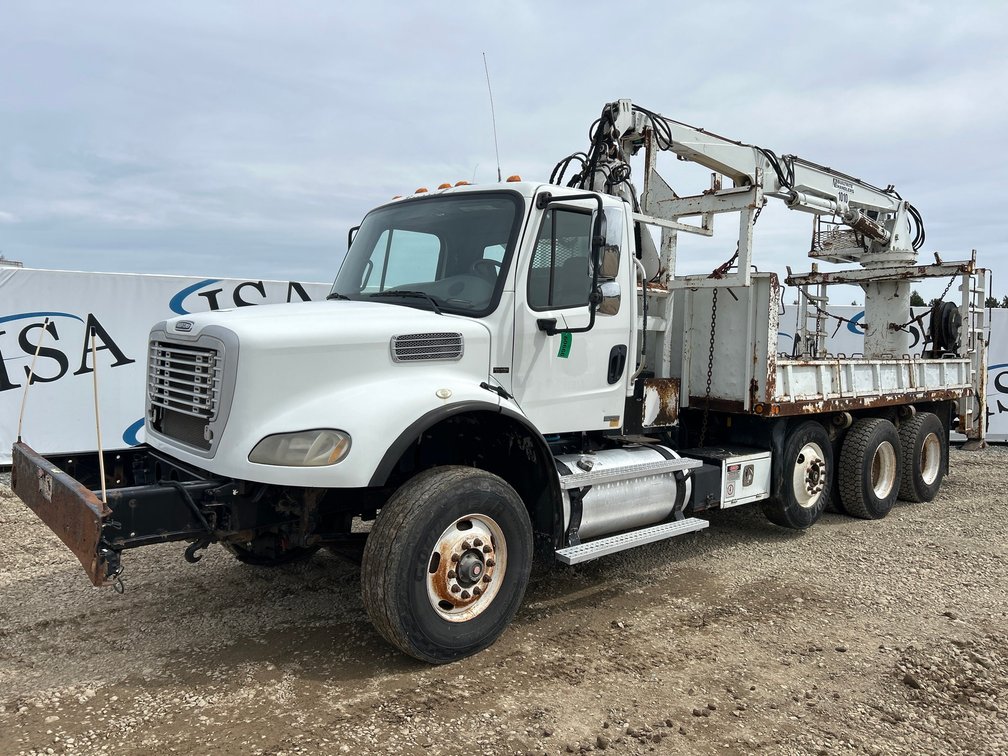 2010 Freightliner   Crane Truck