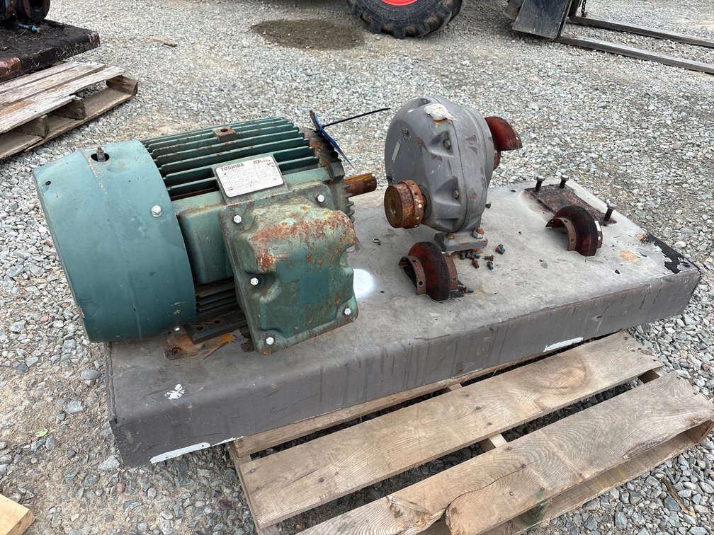 30 HP Toshiba Electric Motor W/ Viking Pump Water Pump