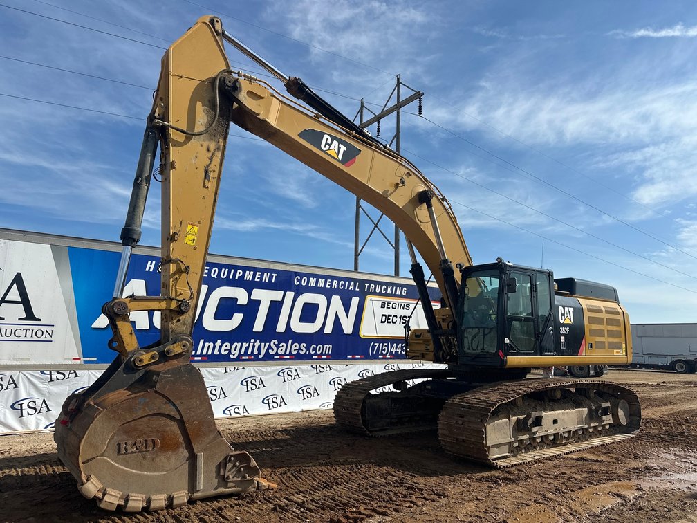 2019 Caterpillar 352F Excavator