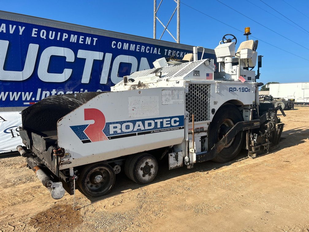 2014 Roadtec RP190E Paver