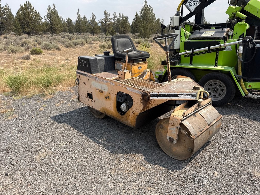Wolfpack 2500 Double Drum Compactor