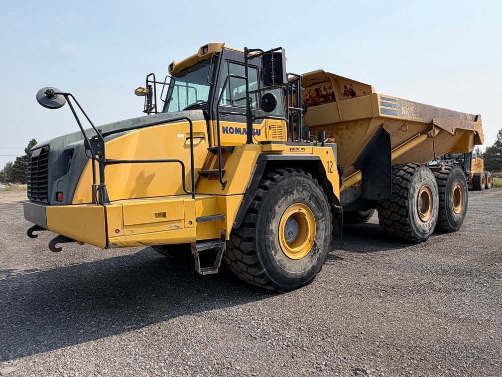 2016 Komatsu HM400-5 Haul Truck