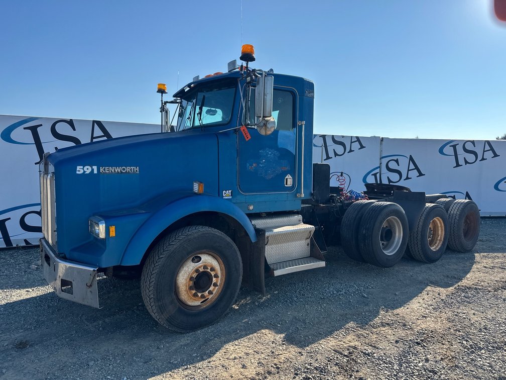1988 Kenworth T800 Day Cab Truck Tractor
