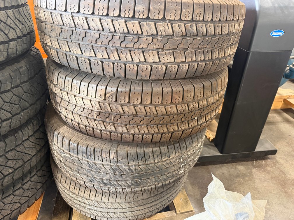 (4) 265/70R17 Used Tires