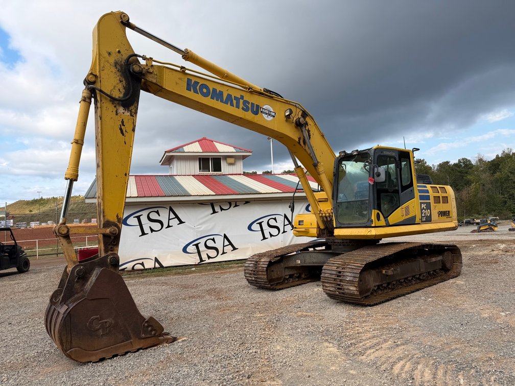 2014 Komatsu PC210 LC Excavator