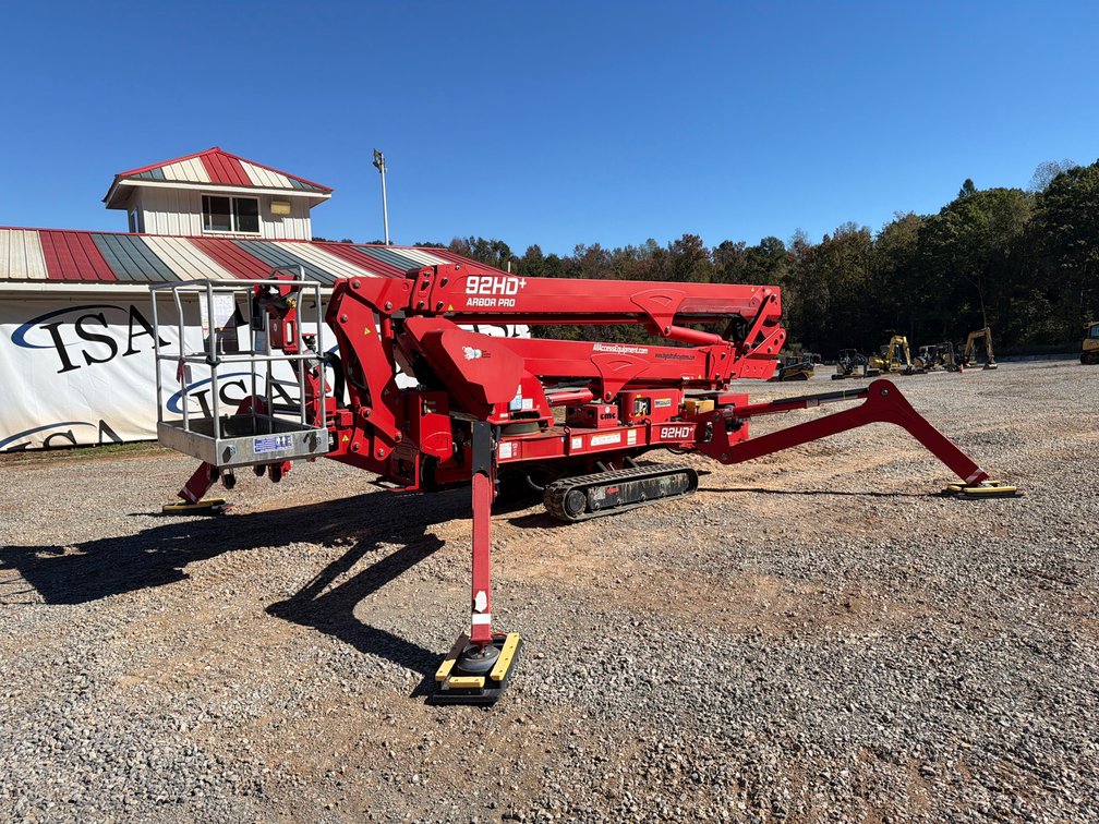 2020 CMC 92HD+ Arbor Pro Diesel Crawler Articulating Boom Lift