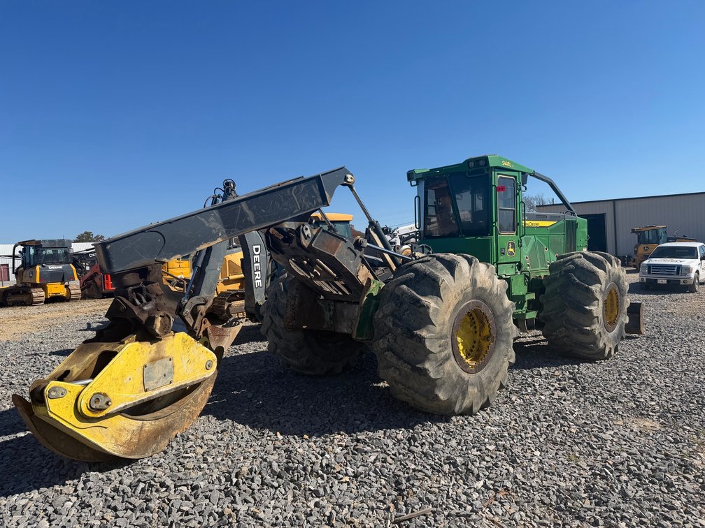 John Deere 948L - II Grapple Skidder