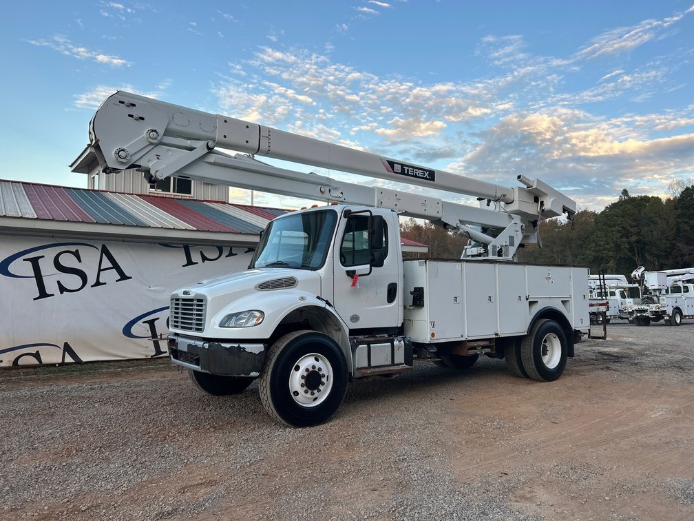 2015 Freightliner Day Cab Bucket Truck