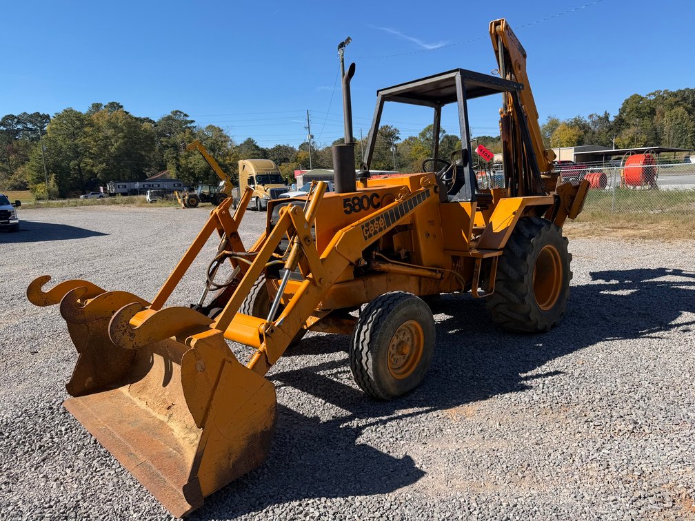 Case 580C Loader Backhoe
